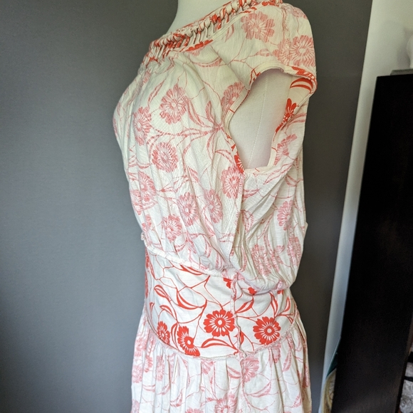 Floral Print Mini Dress - Red and White - Picture 6 of 10